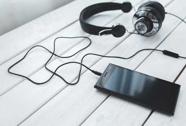 老里开赛先打预防针：阵地进攻还不行 初期靠防守